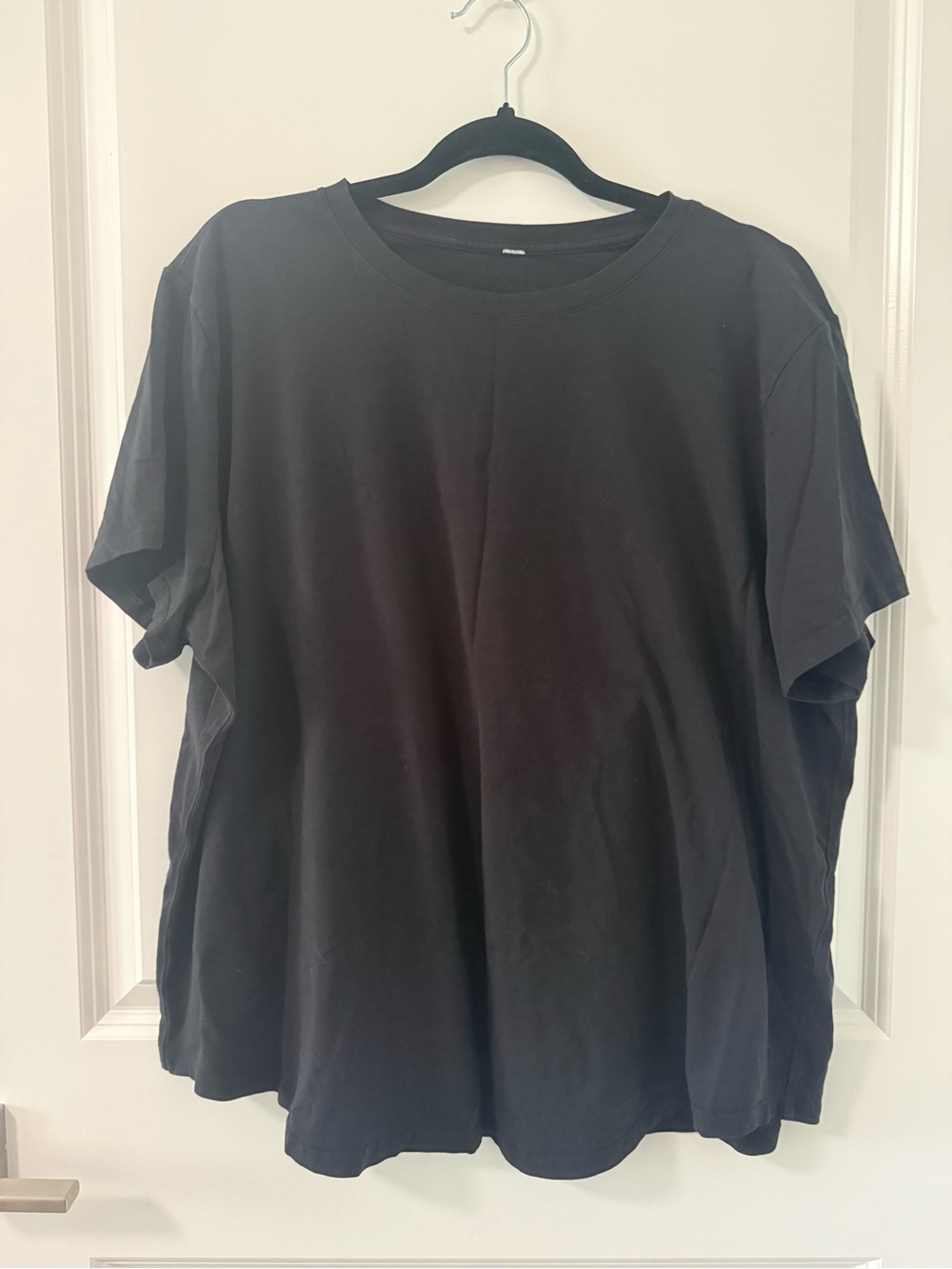 lululemon athletica Black Short Sleeve Crew Tee XL